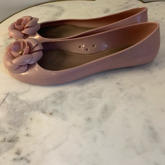 Kate Spade Flats - Picture 4 of 8